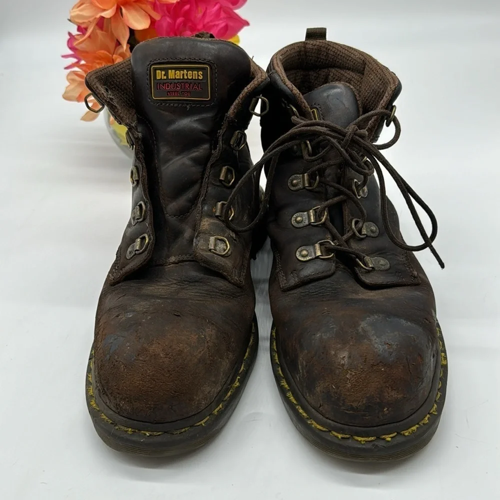 Dr. Martens Industrial Brown Leather Distressed Work Boots Size 10 MS6779D